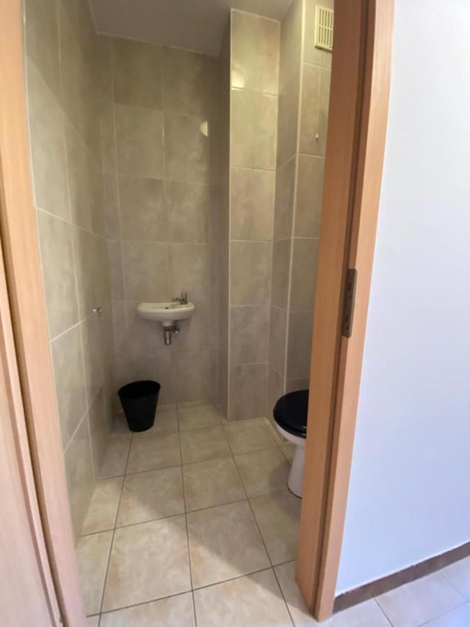 Superbe Appartement Lumineux Et Spacieux Антверпен Екстериор снимка