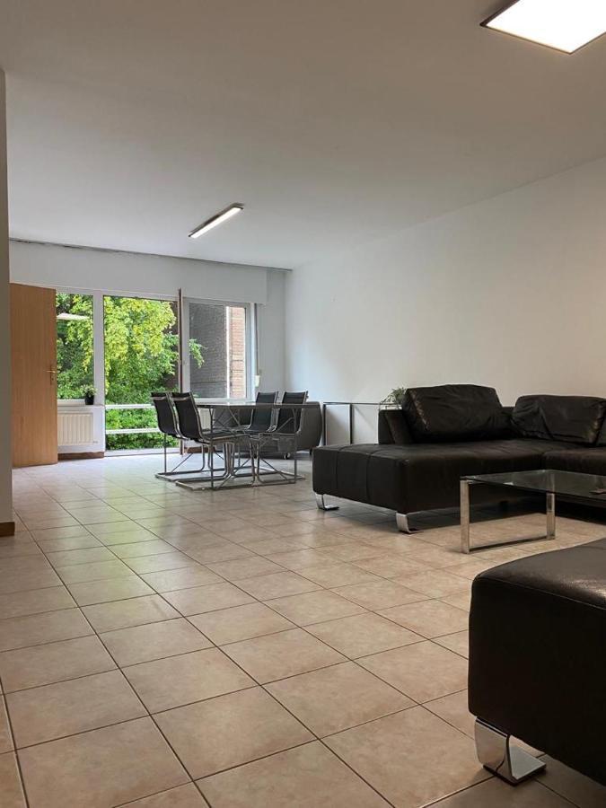 Superbe Appartement Lumineux Et Spacieux Антверпен Екстериор снимка