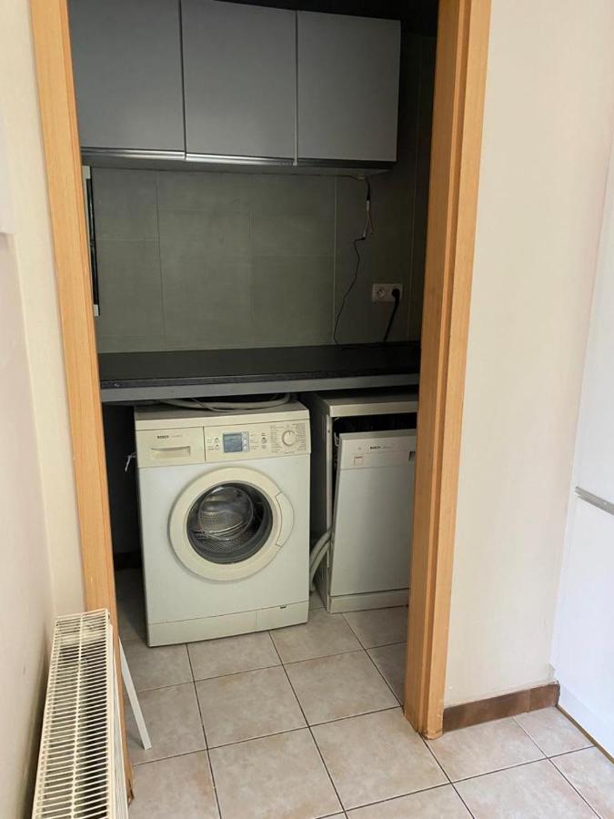 Superbe Appartement Lumineux Et Spacieux Антверпен Екстериор снимка